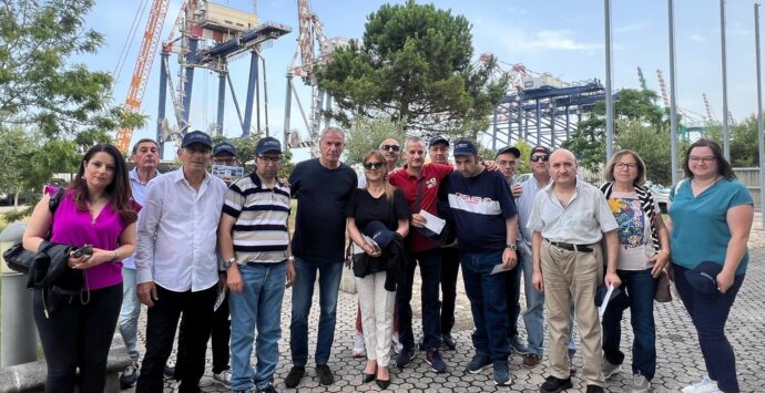 Limbadi, gli ospiti di Villa Arcobaleno in visita al porto di Gioia Tauro