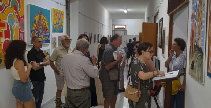 Parghelia, inaugurata al Museo della memoria la mostra Arte senza frontiere