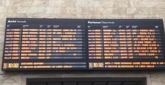 Treni, ancora una giornata da incubo per i collegamenti ad Alta Velocità diretti in Calabria