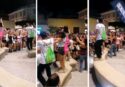 Tropea, il “silent party” degli studenti di ScuolaZoo in piazza per ballare con le cuffie: l’anno scorso furono cacciati – VIDEO