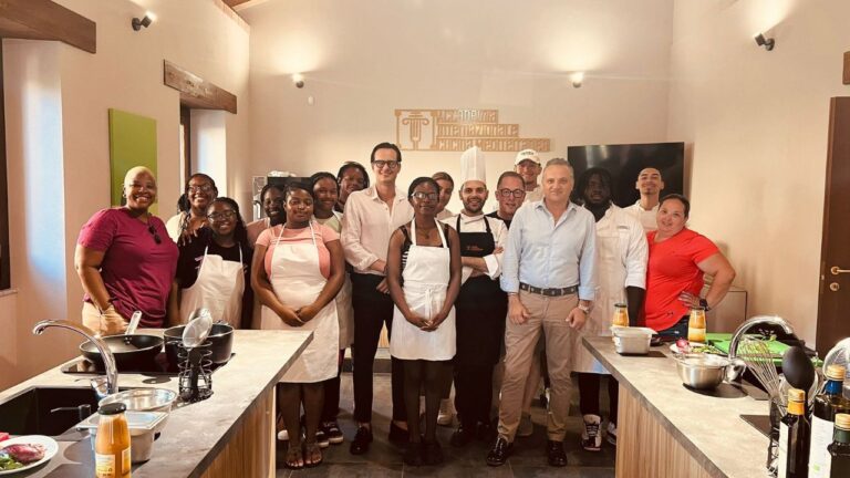 Spilinga: i fornelli dell’Accademia internazionale di cucina non vanno in vacanza e “impazza” la cooking class