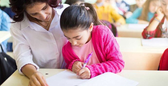 Vibo, non parte il servizio di assistenza a scuola per i ragazzi disabili e l’assessore Continanza si scusa con le famiglie