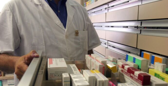 L’Asp di Vibo non rimborsa i medicinali e le 79 farmacie della provincia sono pronte a bloccare il servizio Cup per protesta