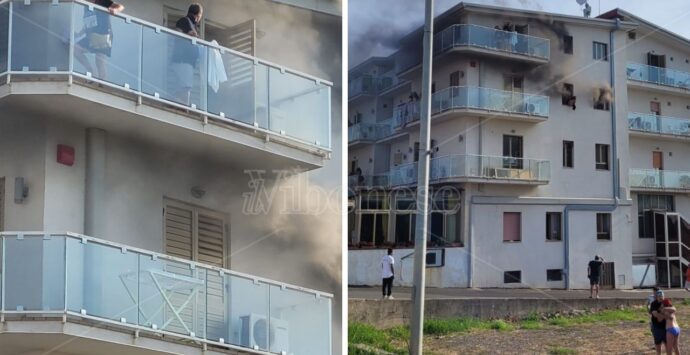 Incendio in un albergo ad Amantea, salvi i 98 ospiti: verranno trasferiti in strutture vicine