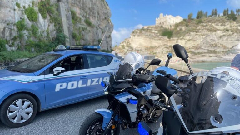 Tropea, s’introduce in casa dell’ex nonostante il divieto di avvicinamento: arrestato