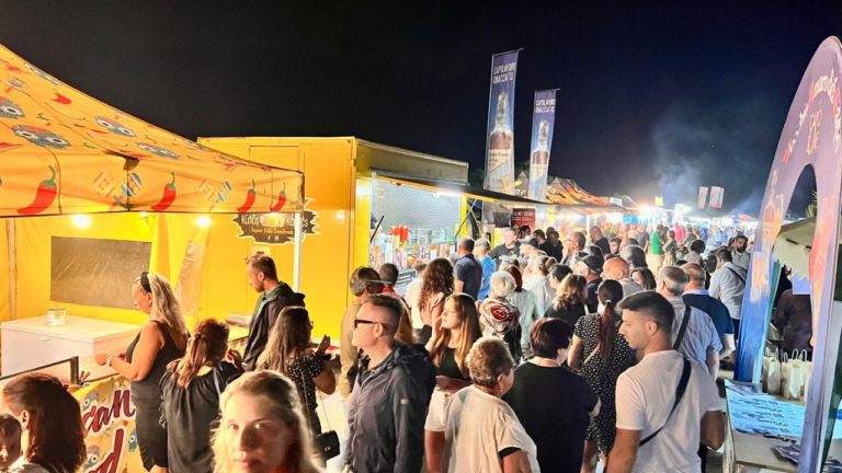 Paella, tacos, curry: a Ricadi street food da ogni angolo del mondo, tutto pronto per l’evento di Capo Vaticano