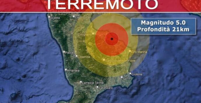 Terremoto in Calabria, notte di paura dopo la scossa di magnitudo 5. Occhiuto: «Niente danni, ma sopralluoghi ancora in corso»