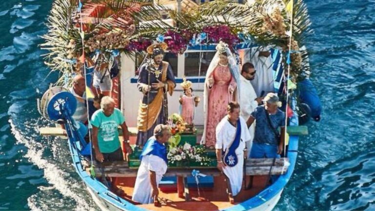 Tropea oggi celebra la Madonna dell’Isola: un rito antico tra fede e tradizione