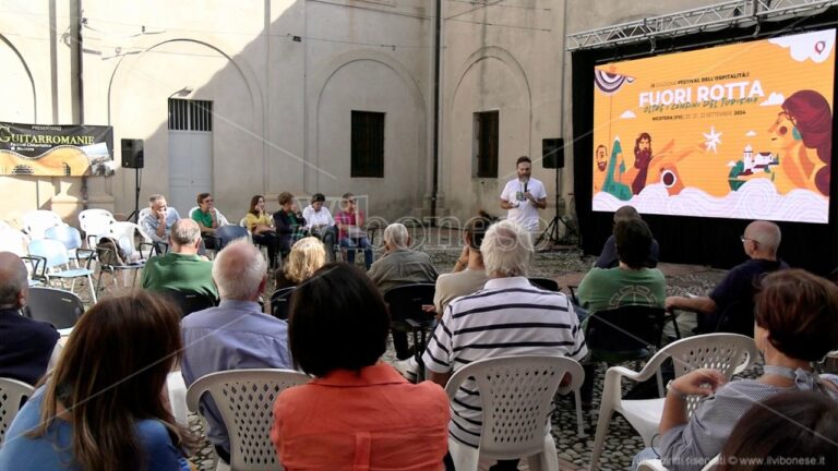 A Nicotera la sfida del Festival dell’Ospitalità: «Creare un turismo che metta al centro la comunità per valorizzare i territori» – VIDEO