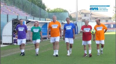 Allo stadio Razza di Vibo una partita di beneficenza organizzata dall’Avis con in campo sindaci e amministratori – Video