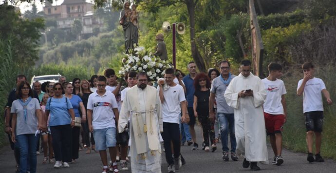 Mileto, grande partecipazione alla festa della Madonna della Guardia – Foto