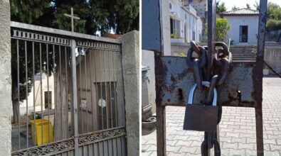 Manca il personale, cimiteri vibonesi aperti quando si può: il Comune arruola chi percepisce l’assegno di inclusione – VIDEO