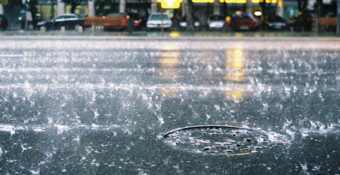 Meteo Vibonese, tirate fuori i plaid: oggi e domani sulla costa ancora temperature sotto la media e temporali sparsi