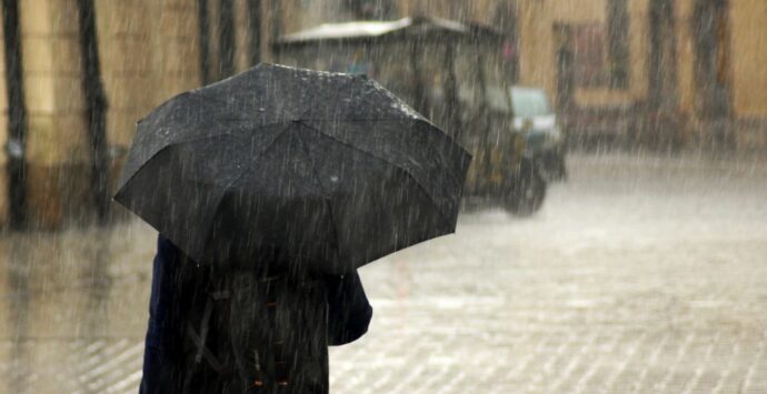 Ultime ore di gran caldo, nel Vibonese il weekend sarà all’insegna del vento e delle piogge sparse