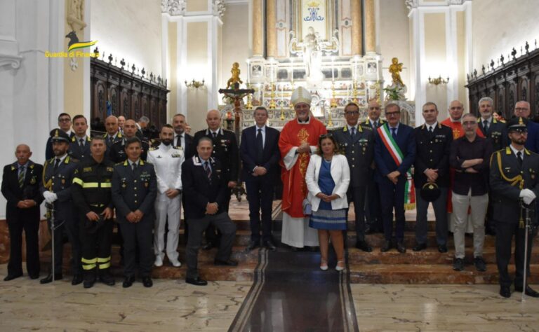 Vibo, la Guardia di finanza celebra il patrono San Matteo Apostolo