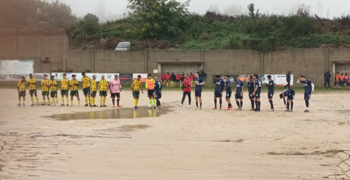 Prima Categoria, sospeso il match tra Real Fabriziese e Promosport Lamezia: «Arbitro aggredito negli spogliatoi»