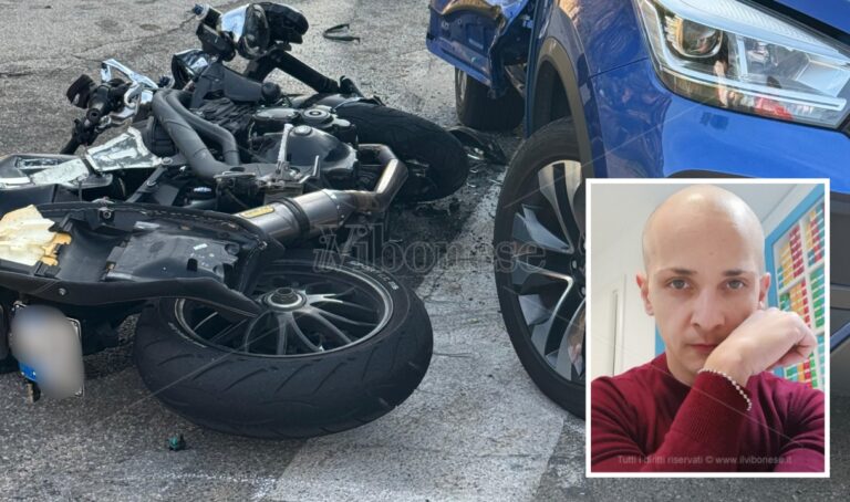 Tragico incidente stradale a Santa Domenica di Ricadi: motociclista di Brattirò muore nell’impatto contro un’auto