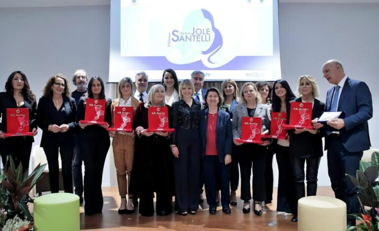 Premio Jole Santelli, a Pizzo la consegna dei riconoscimenti a donne della cultura e delle istituzioni