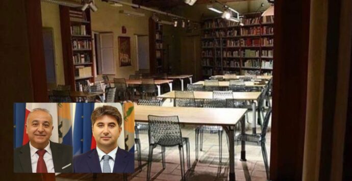 Sistema bibliotecario vibonese, la Regione non si commuove e propone il solito “tavolo”: «Troppi debiti, intervengano i Comuni»