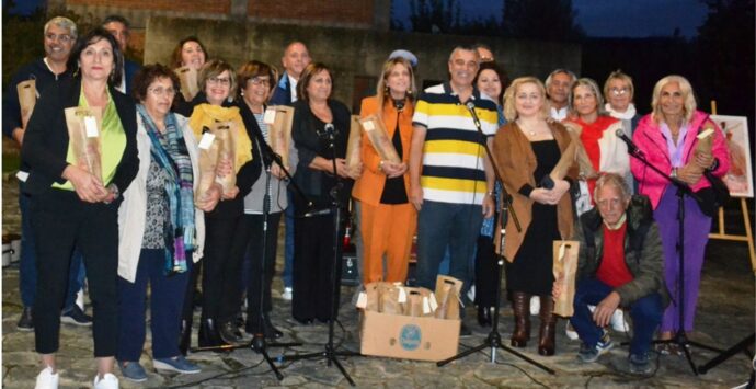 “Foglie rosse, foglie gialle”: la kermesse autunnale che ha unito la comunità a San Giovanni di Zambrone