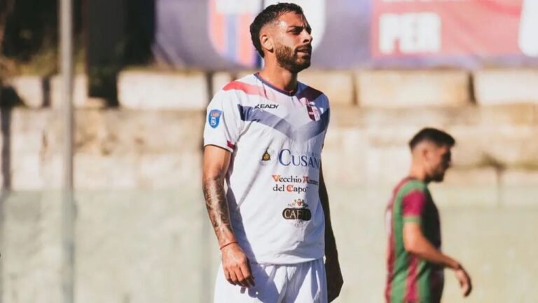 Serie D, manca poco al derby Vibonese-Reggina. Giunta: «Sarà una gara difficile tra due squadre forti»