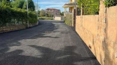 A Jonadi completati i lavori in via Carlo Levi, il sindaco Signoretta: «Svolta per la viabilità locale»