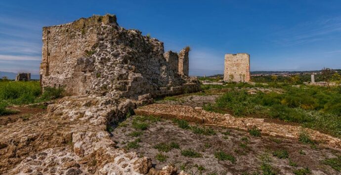 Mileto, Unesco Tropea e Lions Club Cosenza alla scoperta della corte di Ruggero e dell’antica capitale normanna