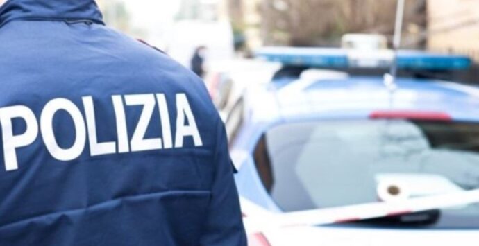 San Costantino, durante la lite spunta il coltello: ferito un 58enne, già individuato l’aggressore