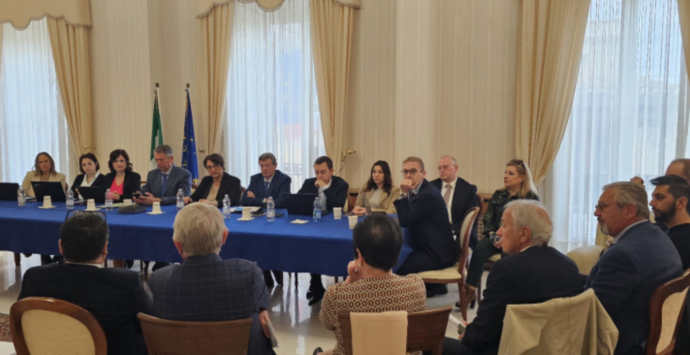 Vibo, il Comitato di sostegno incontra in Prefettura le commissioni straordinarie dell’Asp e dei Comuni calabresi sciolti per mafia