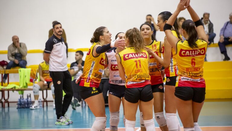 Tonno Callipo, vincono anche le ragazze: il 3 a 0 contro la Volley Reghion è il terzo trionfo consecutivo