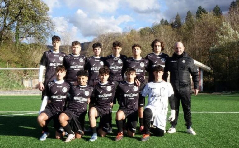 Scuola Calcio, l’Usd Francavilla Angitola chiude il 2024 in crescita. Primeggiano le categorie Allievi e Giovanissimi