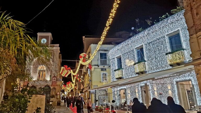 Tropea si prepara a un Natale senza auto: pedonalizzazione del centro e Ztl. Ecco dove e fino a quando sarà valida la nuova ordinanza