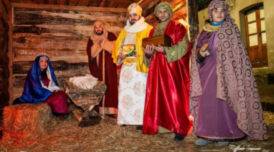 A Brognaturo la prima edizione del Presepe vivente che ha unito generazioni diverse e illuminato un intero paese – FOTO