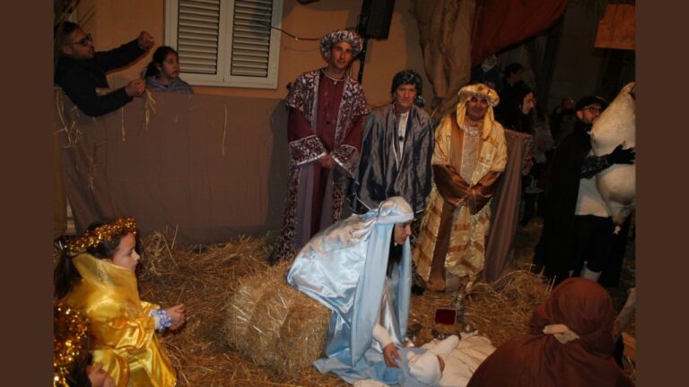 Successo di pubblico e tanto divertimento per l’VIII edizione del presepe vivente di Ricadi e il Villaggio di Babbo Natale