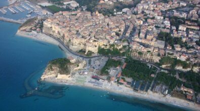 Tropea, la Commissione straordinaria sospende il rilascio delle concessioni edilizie per presunte irregolarità nel Psc