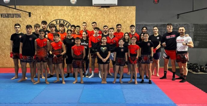 Kickboxing, alla Fenix Academy arriva il pluricampione del mondo Timothy Bos: «Ho trovato un bellissimo ambiente. Praticate questo sport»