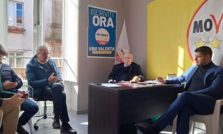 Vibo, l’area progressista che sostiene Romeo fa quadrato dopo il cappotto subito in Assemblea dei sindaci