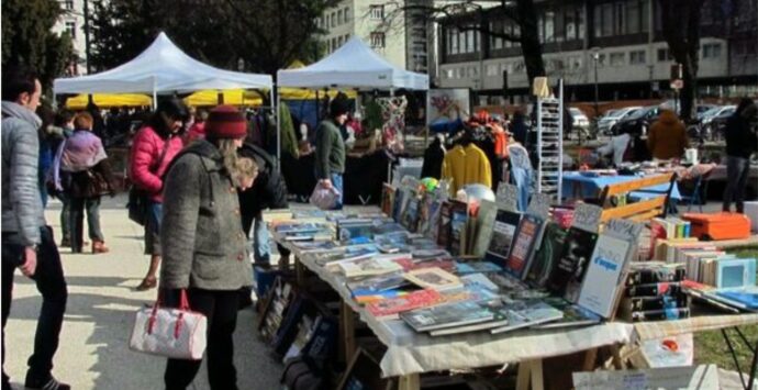 Non solo vintage, il Comune di Pizzoni vara il nuovo regolamento per gli “hobbisti” che potranno partecipare a fiere e mercati