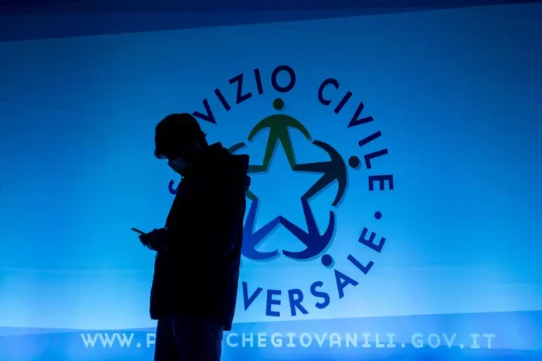 Il Comune di Vibo Valentia apre le iscrizioni al Servizio civile universale: ecco le modalità di partecipazione al bando