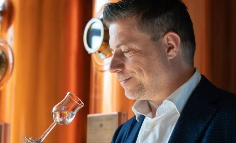 Sebastiano Caffo alla guida del Consorzio nazionale della grappa, Falbo: «Testimone della migliore imprenditoria calabrese»