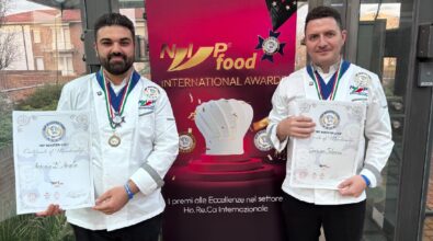 Pizza, cucina e territorio: i vibonesi Antonio D’Angelo e Gaetano Tolomeo trionfano alla gara internazionale Nip food award