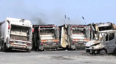 Camion dei rifiuti incendiati a Tropea, la Cisl esprime grande preoccupazione: «Un attacco all’intera comunità»