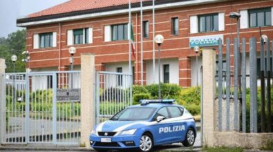 Prima le minacce poi il pestaggio all’interno di un locale di Serra San Bruno, daspo per dieci giovani: tre sono minori