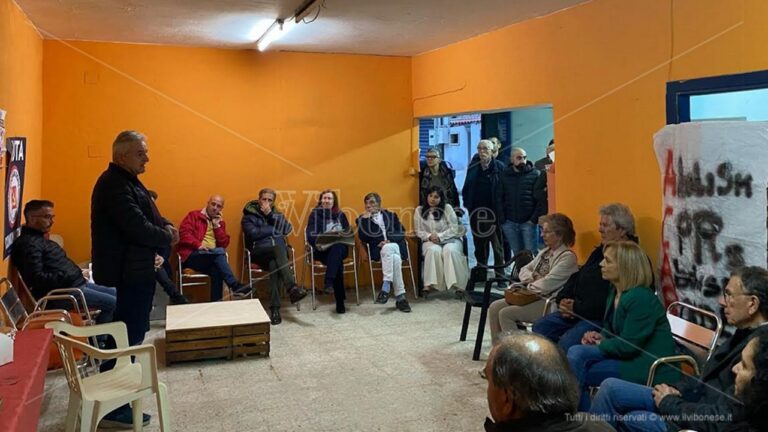 Il circolo Prc di Vibo intitolato a Nicola Arcella, la famiglia: «Commossi da questo omaggio»