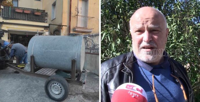 «A Vibo comprare l’acqua per lavarsi costa più dell’affitto»: crisi idrica senza fine nel centro storico, la rabbia dei residenti – VIDEO