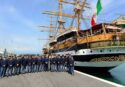 La nave più bella del mondo è in Calabria: l’Amerigo Vespucci approda a Crotone