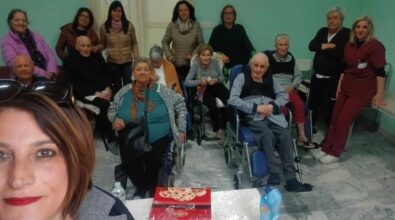 Pasqua di solidarietà alla Rsa di Soriano: colombe, uova di cioccolato e tanti sorrisi per gli anziani ospiti