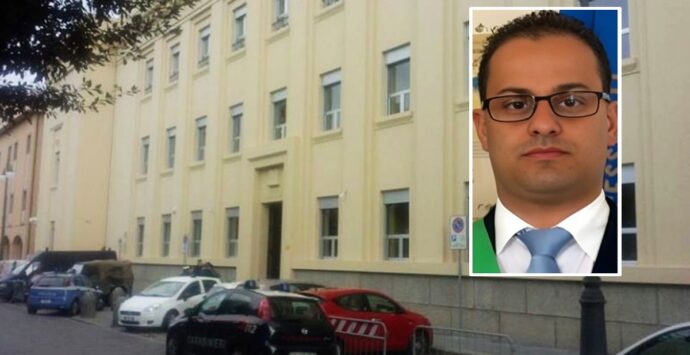 I “veleni” di Cessaniti: il gup fissa l’udienza preliminare per l’ex sindaco e vengono alla luce tutte le contestazioni